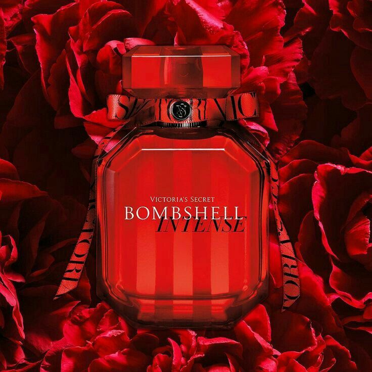 Bombshell Intense Eau De Parfum by Victoria’s Secret – 100ml